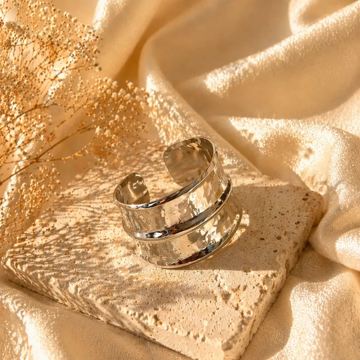 Swarns Gilded Flow Cuff - Image 3