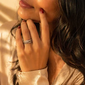 Swarns Celeste Band Ring