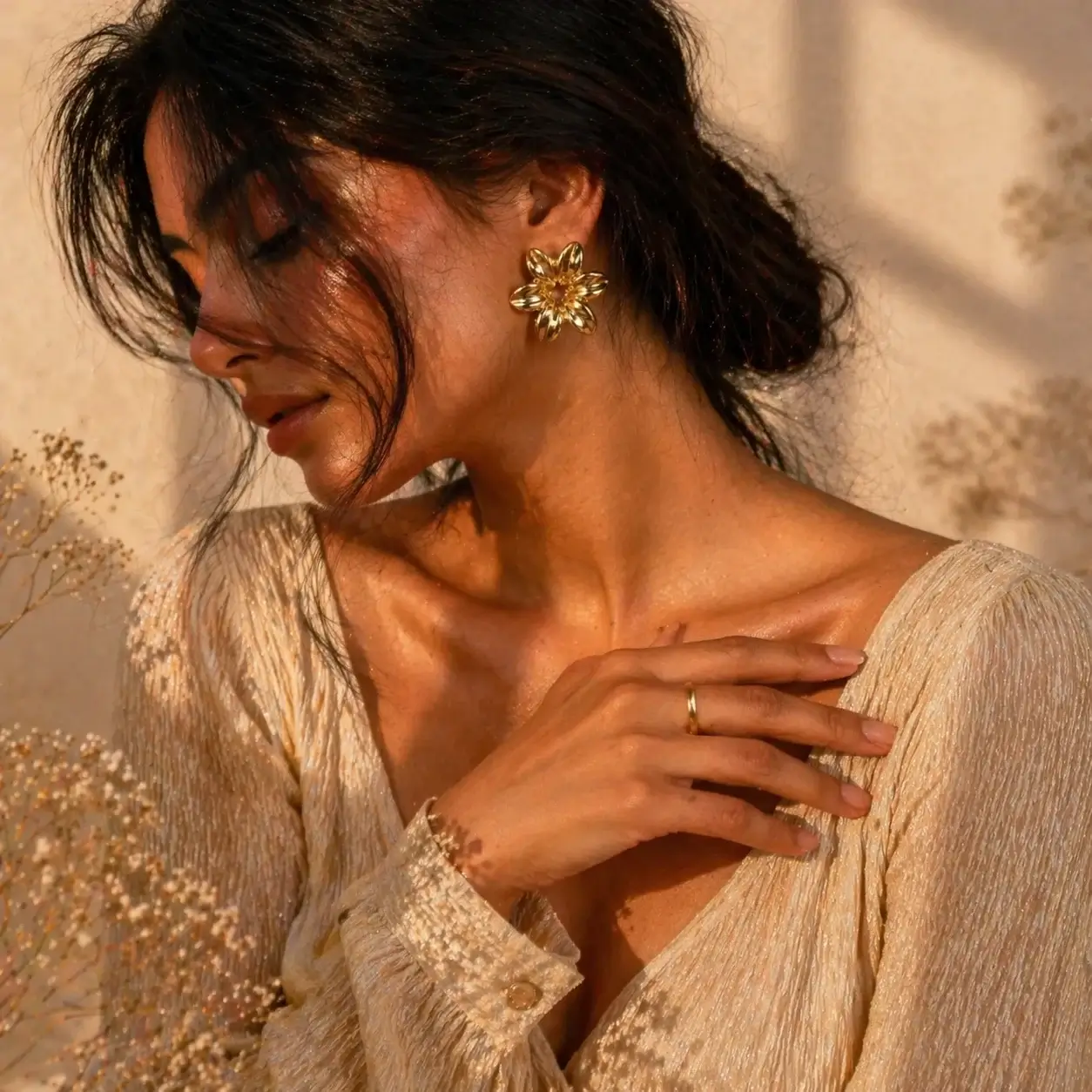 Swarns Aurelia Bloom Studs - Image 3