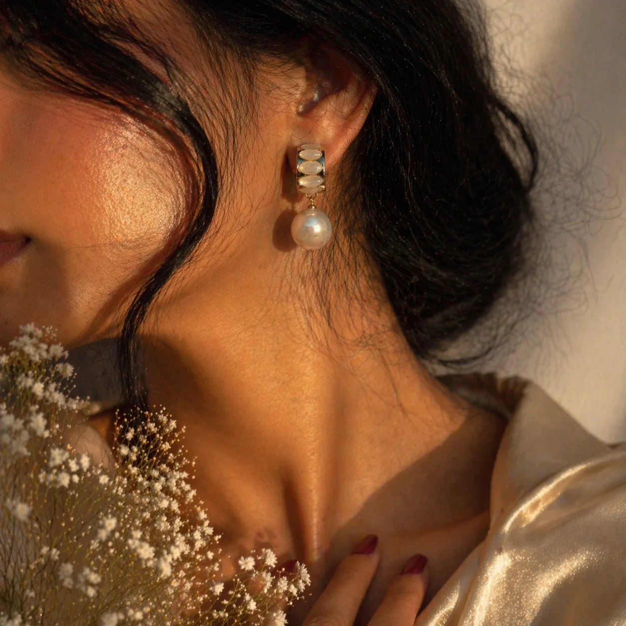 Swarns Regal Pearl Drops - Image 3